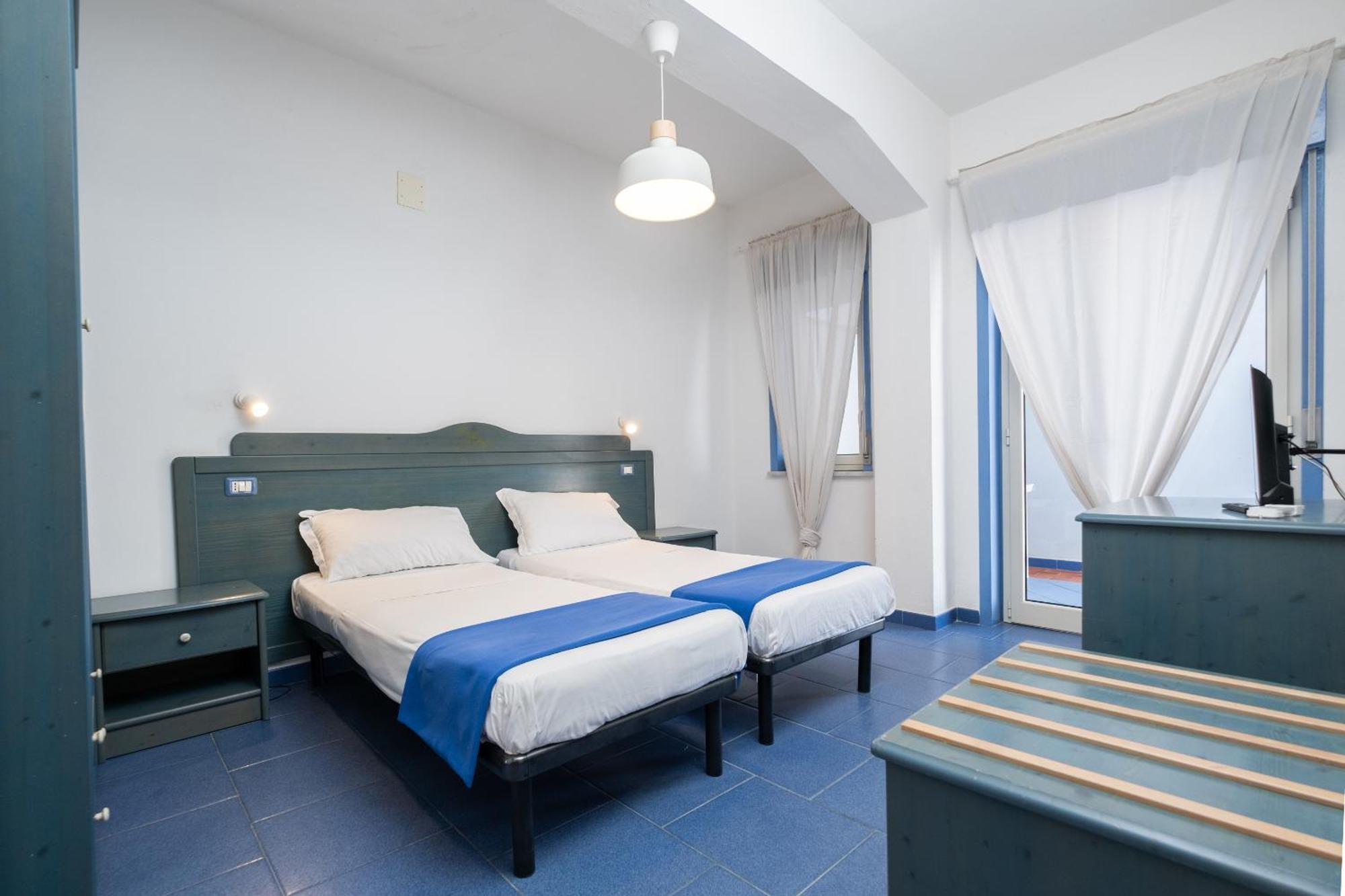 Oasi Azzurra Aparthotel Messina Eksteriør bilde